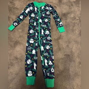 Hanna Andersson Christmas Star Wars Footie Pajama - Navy and Green